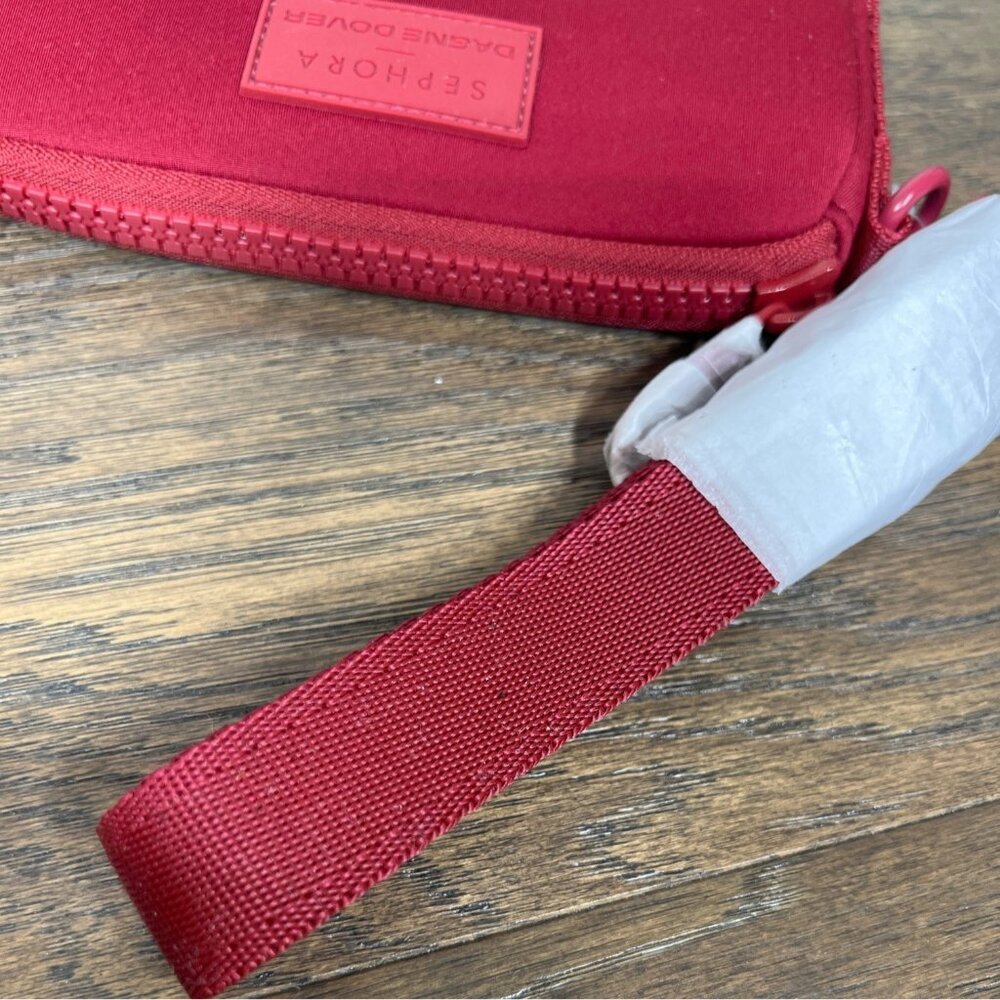 SEPHORA X DAGNE DOVER Mara Neoprene Phone Sling Crossbody Bag in Spice Red NWOT - Picture 9 of 9